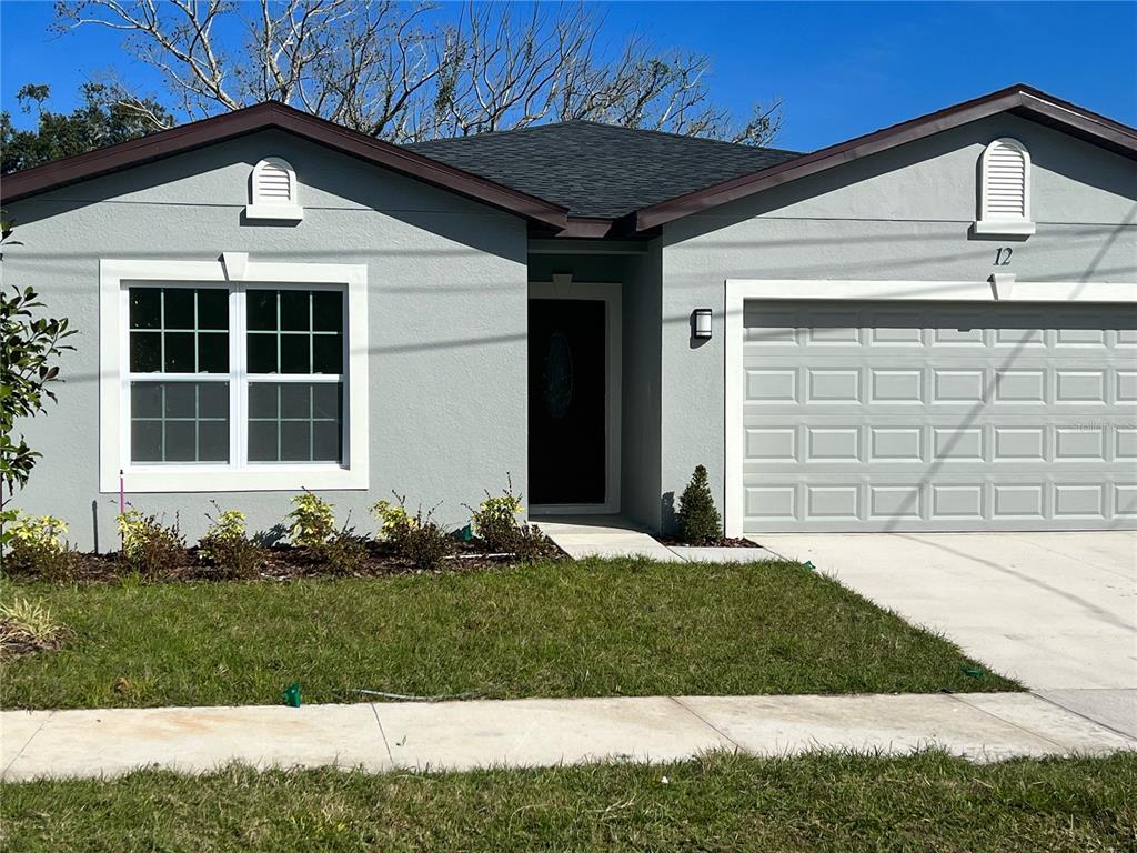 Photos of 12 E Murphy St Davenport FL 33837