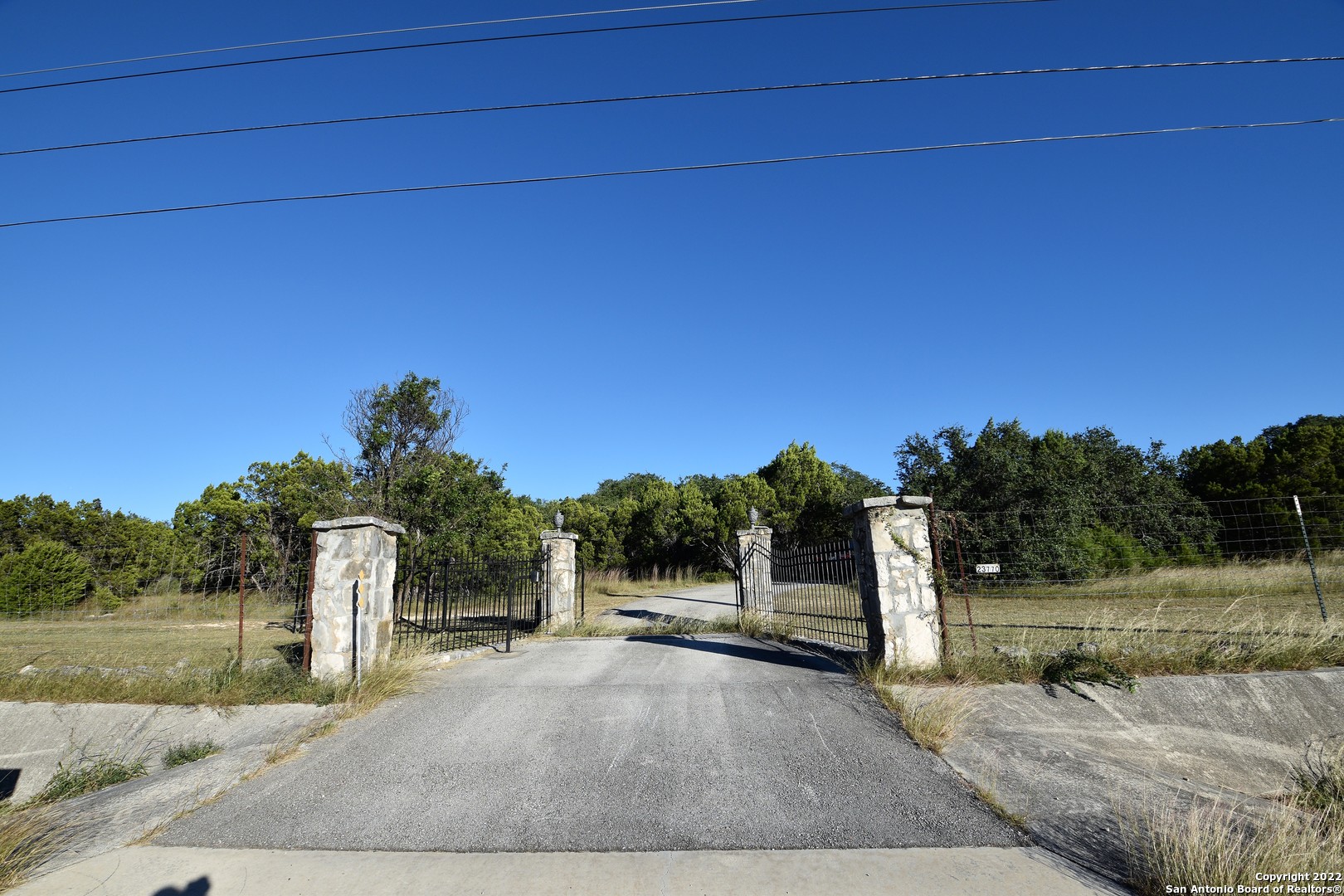 Photos of 23770 Blanco Rd San Antonio TX 78260