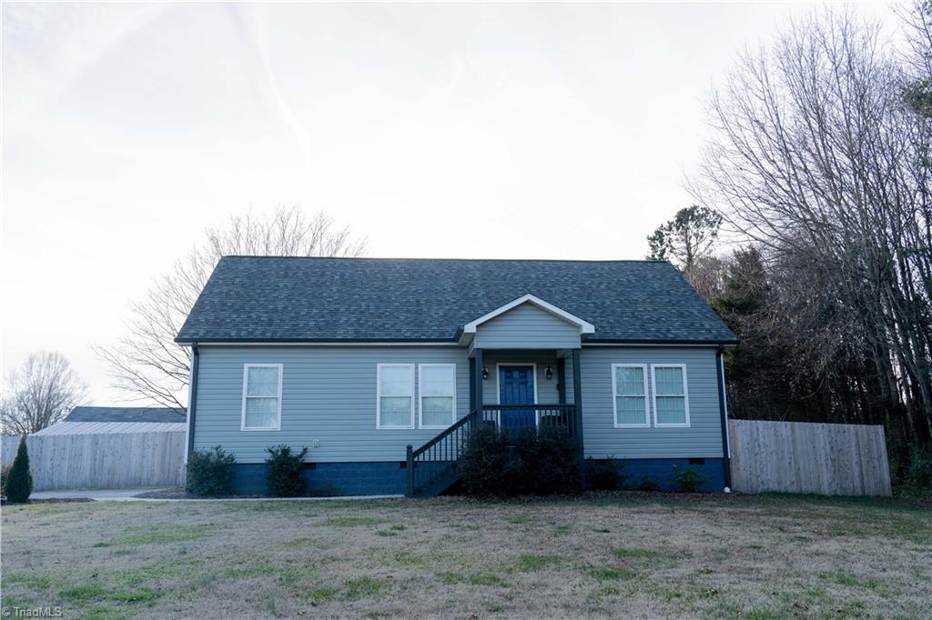 2793 Friendship Ledford Rd Winston Salem NC 27107 Property Details